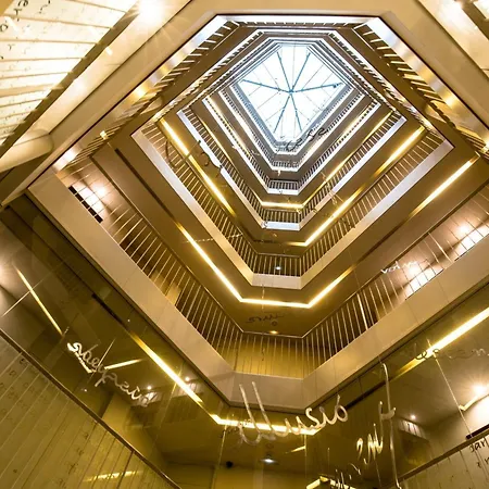 Sercotel Amister Art Hotel