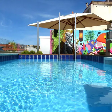 Sercotel Amister Art 4*