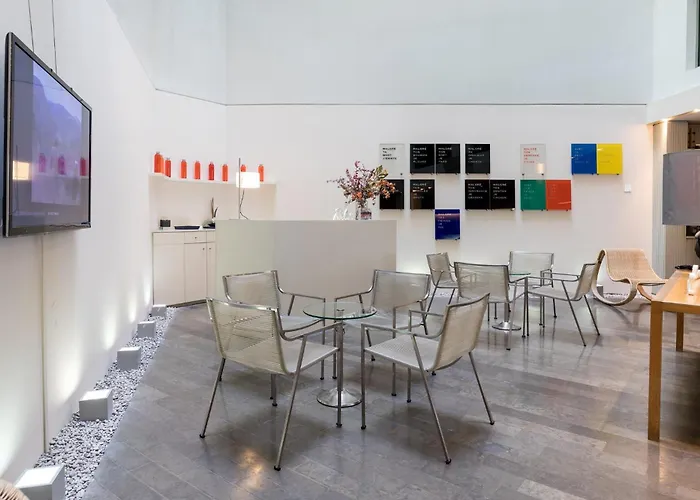 호텔 세르코텔 아미스테르 아트 4*