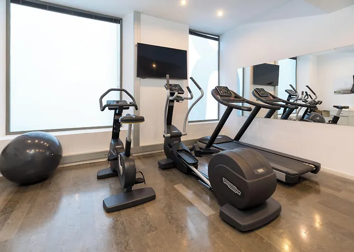 호텔 세르코텔 아미스테르 아트 4*