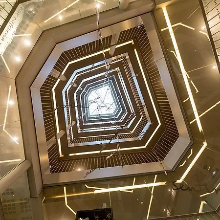 Hotel Sercotel Amister Art 4*
